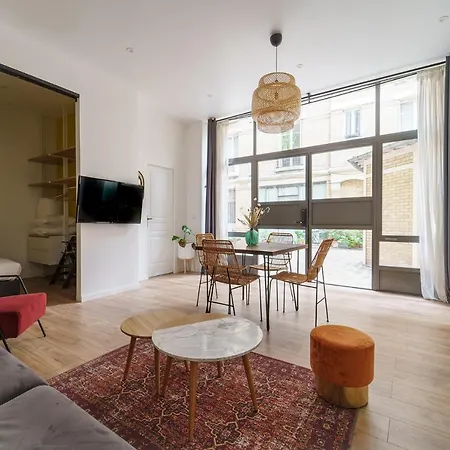 Appartamento Parisuites Canal Saint Martin Chic & Design & Cosy Parigi
